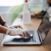 laptop-klavyesi-nasıl-temizlenir